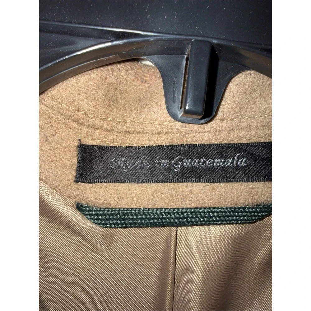 Ralph Lauren Mens Overcoat  Camel fully lined 3 button Italian Wool Fabric. 5513